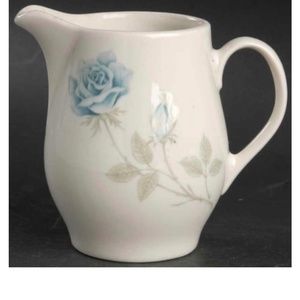 Syracuse Concord Rose Creamer China Pitcher White Blue Made in USA Excellent